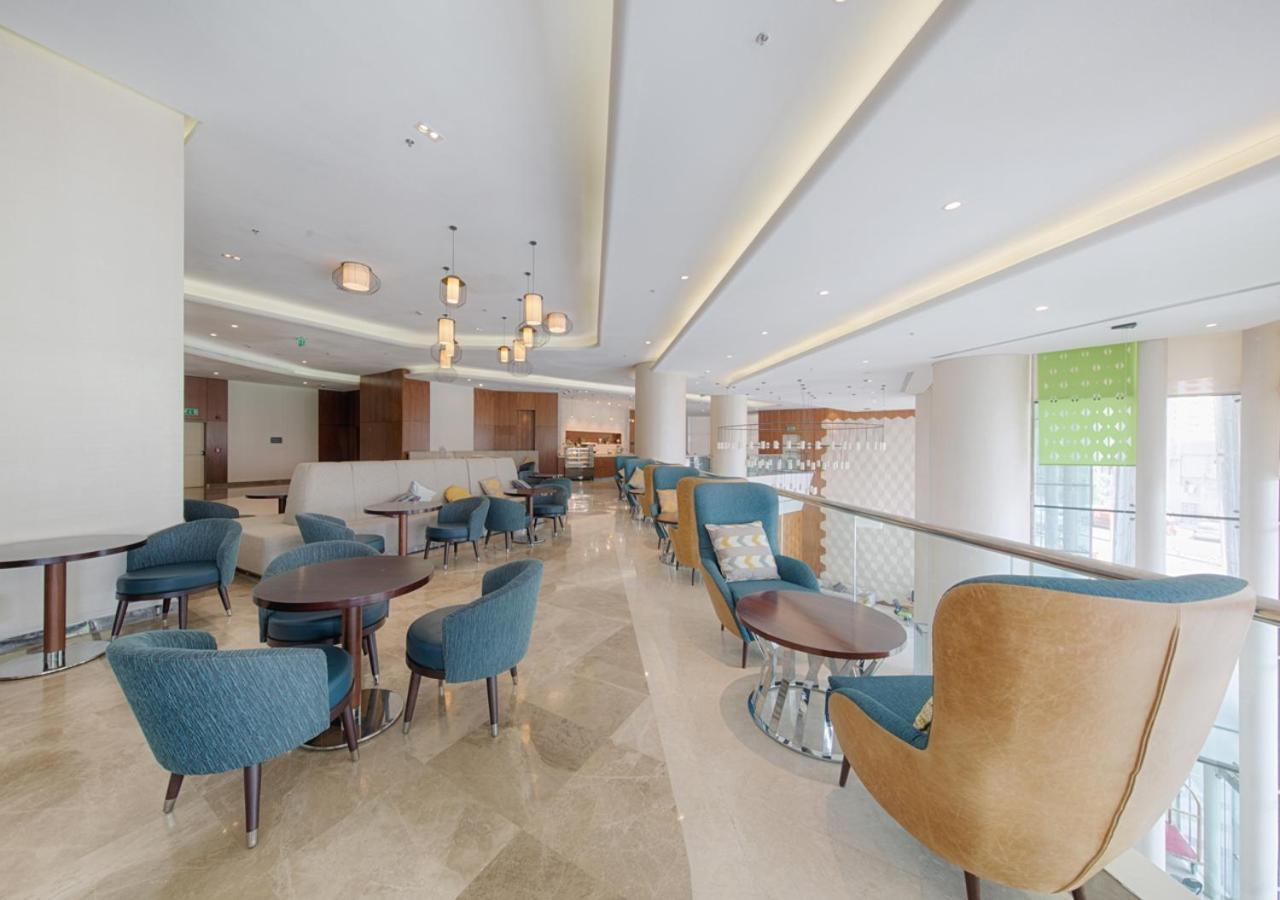 מכה Holiday Suites Al Azizia מראה חיצוני תמונה The hotel's lobby